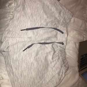 Lululemon spring break away shorts